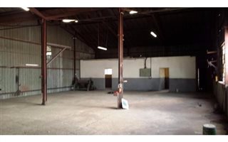 400 m² Industrial space in Alrode