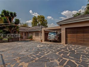 3 Bed House in Greenside