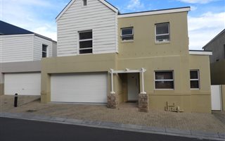 4 Bedroom Duplex in Big Bay