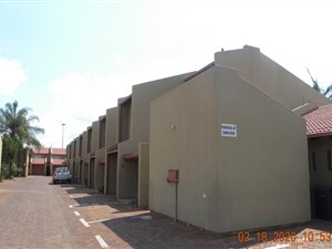 2 Bed Duplex in Dorandia