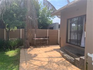 4 Bed House in Kempton Park Central