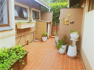 3 Bed House in Sarnia