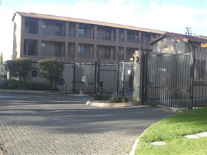 2 Bedroom Townhouse in Towerby