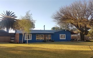 4.8 ha Farm in Tiegerpoort