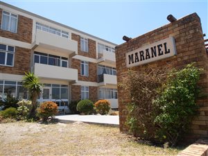 1 Bed Apartment in Strand South