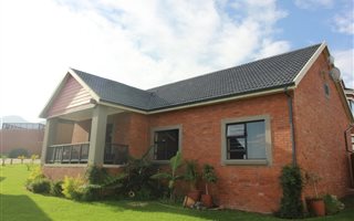 3 Bedroom House in Blanco