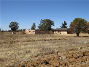4 ha Land available in Homestead Apple Orchards