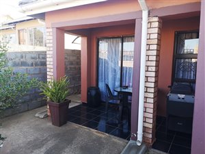 3 Bed House in Howick West
