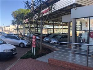 549 m² Commercial space in Umhlanga Rocks
