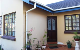 3 Bedroom Duet in Birdswood