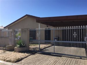 3 Bed House in Sunbird Park