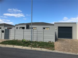 3 Bed House in Retreat