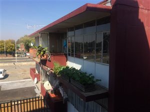 2 Bed Apartment in Boksburg Central