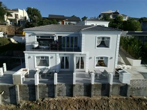7 Bed House in Heuwelkruin