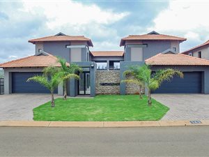 5 Bed House in Birdwood