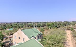 1 ha Smallholding in Kyalami AH