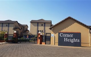 2 Bedroom Apartment in Azaleapark