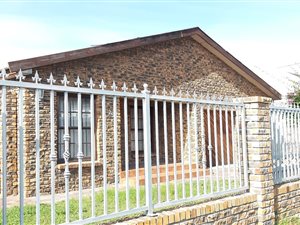 4 Bed House in Crawford
