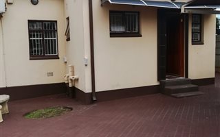 496 m² Office Space in Alberton