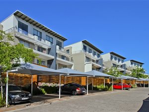 3 Bed Apartment in Fourways