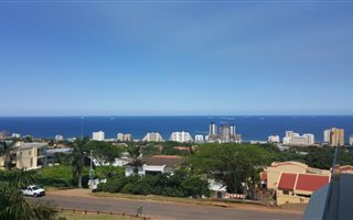 2 Bedroom Flat in Umhlanga Rocks