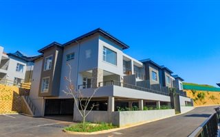 2 Bedroom Duplex in Simbithi Estate