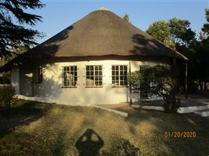 2 Bed Garden Cottage in Chartwell