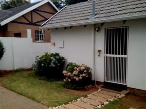 2 Bed House in Northwold Gardens
