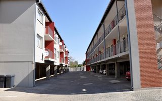 1 Bedroom Apartment in Rietfontein