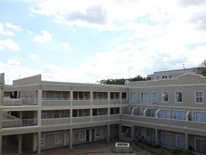 2 Bed Apartment in La Colline