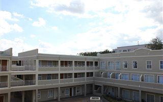 2 Bedroom Apartment in La Colline