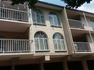3 Bed Duplex in Southcrest