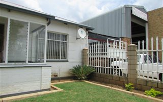 380 m² Industrial space in Brakpan Central