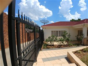 3 Bed House in Eastwood