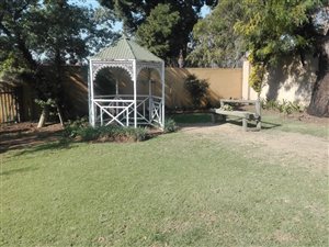1 Bed Flat in Klippoortje