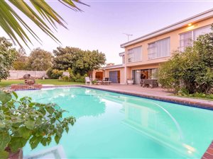 7 Bed House in Wilro Park