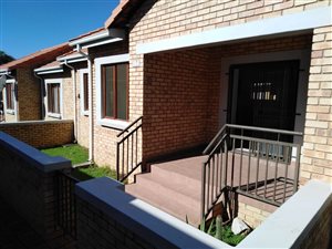 2 Bed Simplex in Randpark Ridge