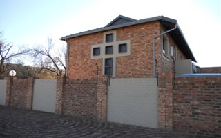 2 Bedroom Apartment in Rietfontein