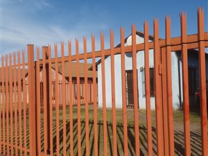 2 Bed House in Kwa Thema