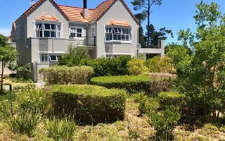 4 Bedroom House in Boschenmeer Golf Estate