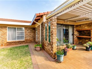 2 Bed House in Rangeview