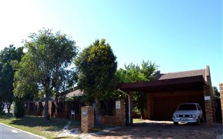 3 Bedroom House in Amandelsig
