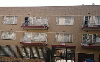 2 Bedroom Apartment in Vereeniging Central