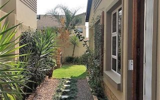 2 Bedroom Cluster in Broadacres