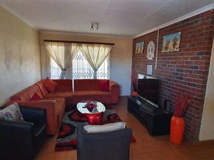 3 Bed Townhouse in West Village