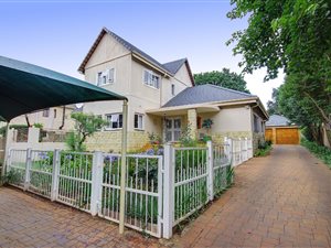 4 Bedroom House in Greenside