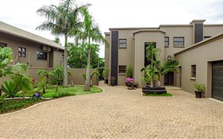 4 Bedroom House in Umhlanga Rocks