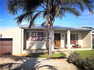 4 Bedroom House in Bothasrus