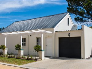 2 Bed House in Tweespruit