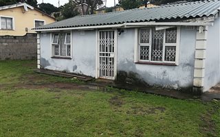 2 Bedroom House in Umlazi